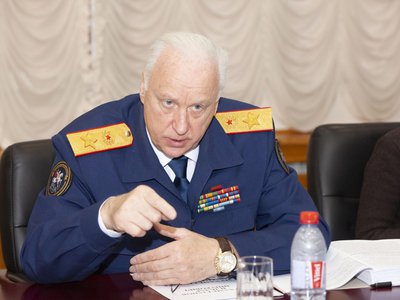 Александр Бастрыкин поручил Следственному комитету области дело о мигрантах в Мотмосе