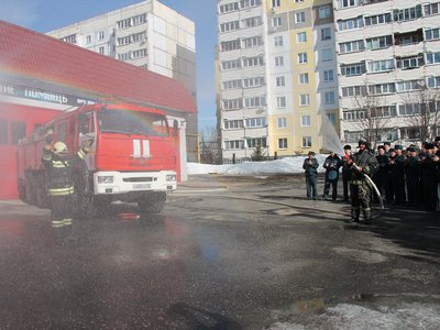 Дмитрия Зюзина провожали  на пенсию по-пожарному