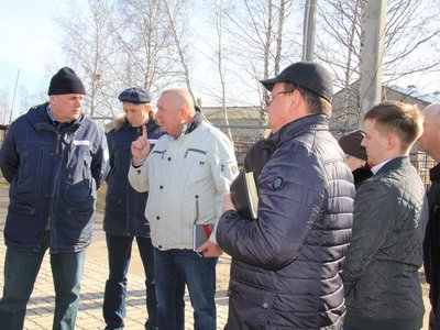 Владимир Кочетков встретился с жителями посёлка Ближне–Песочное