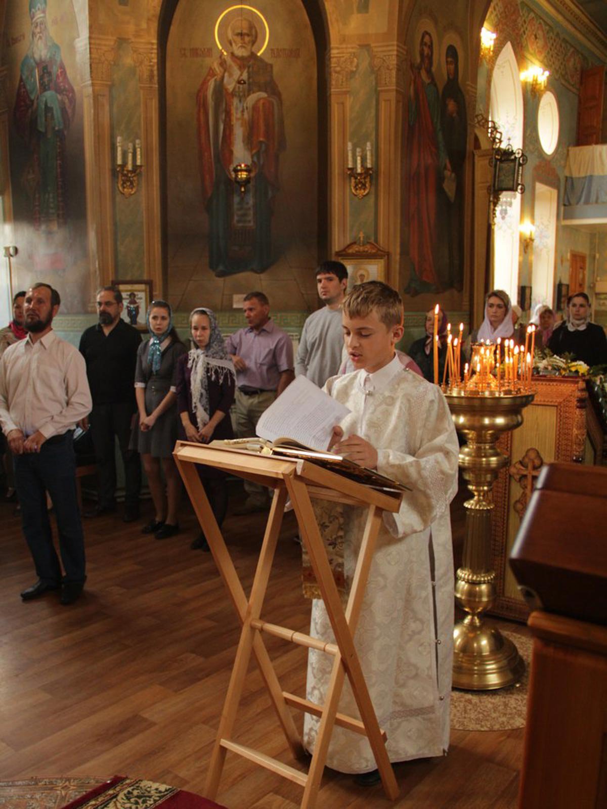 В Выксунской епархии стало традицией проводить литургию для детей по окончании учебного года (Выкса, 2018 г.)