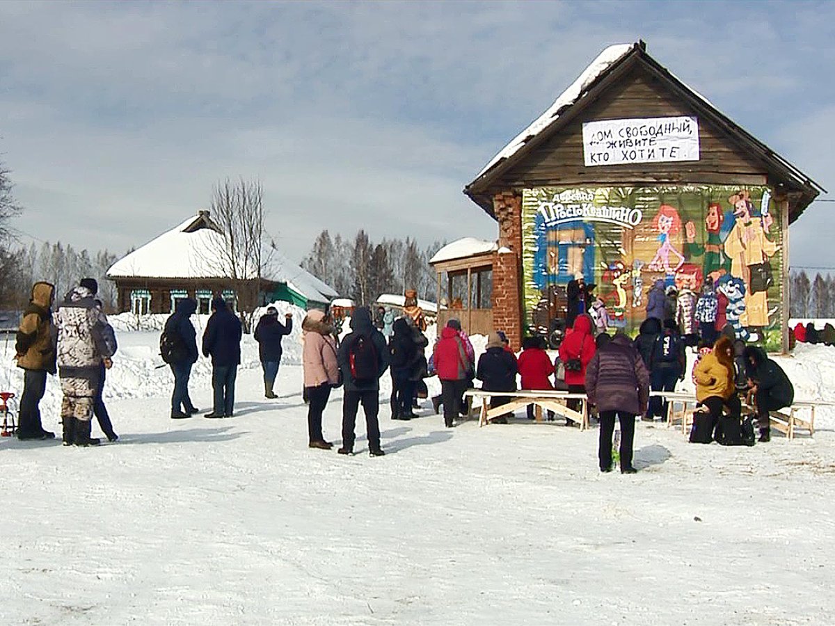 в электричке до простоквашино