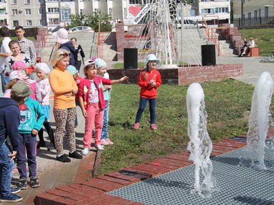Торжественное открытие фонтана на Литературной площади (Выкса, 2018 г.)