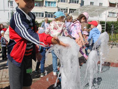 Торжественное открытие фонтана на Литературной площади (Выкса, 2018 г.)