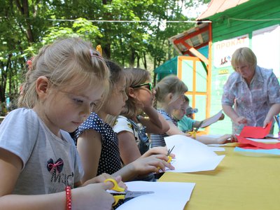Творческие состязания в парке, посвящённые Дню России