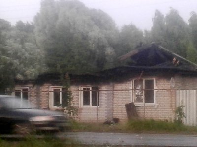 Огнём уничтожен дом на улице Володарского