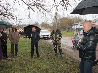 Владимир Кочетков провёл встречи с жителями Покровки и Чупалейки