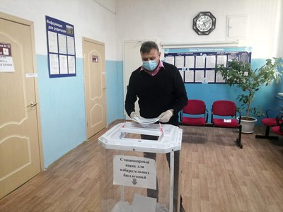 Более 20% составила явка на 15:00 18 сентября по выборам депутатов в ЗСНО