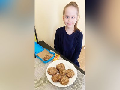 Как приготовить полезное печенье, которое можно взять с собой в школу