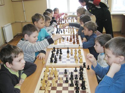 Юные шахматисты провели турнир