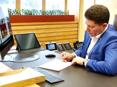 Общественная приёмная депутата Заксобрания Александра Барыкова принимала звонки от жителей трёх муниципалитетов