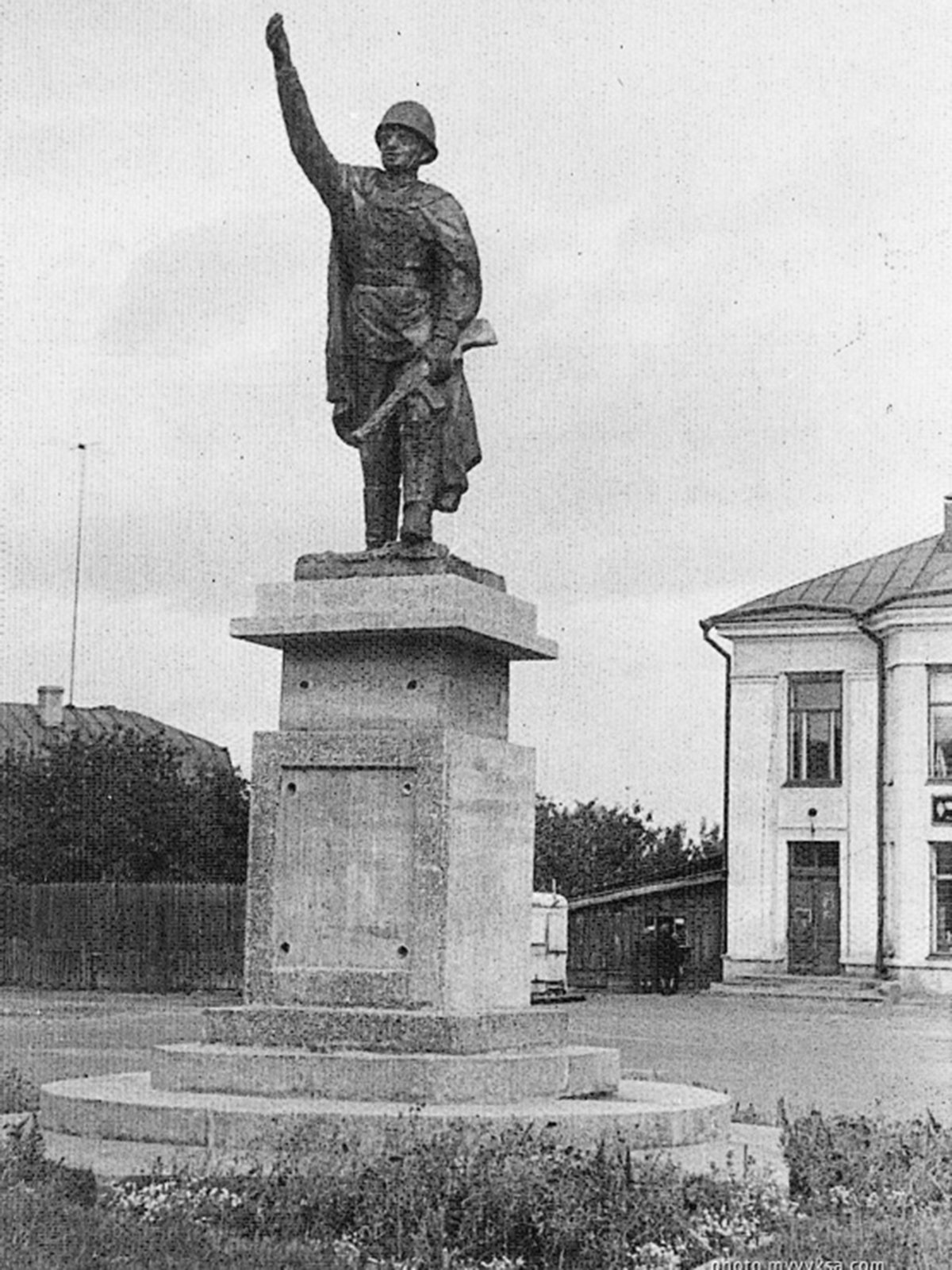 1966 год Комсомольская площадь