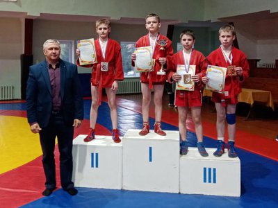 Самбисты ДЮСШ «Выксунец» завоевали три бронзы и одно серебро