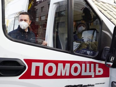Выксунская ЦРБ получила новый автомобиль скорой помощи