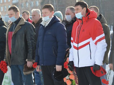 на площади Октябрьской революции прошёл митинг памяти воинов-интернациолистов