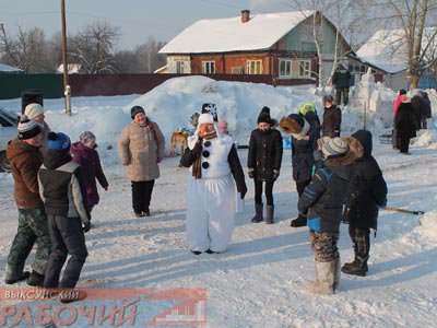 Застывшая сказка: в Виле прошёл конкурс снежных фигур