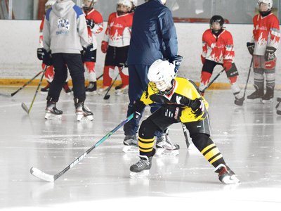 ОМК и нижегородский клуб КХЛ «Торпедо» развивают детский хоккей в Выксе