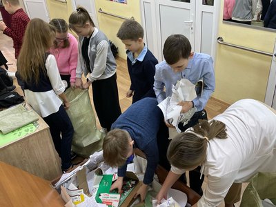 В школе №12 начался сбор макулатуры  для реализации нового проекта