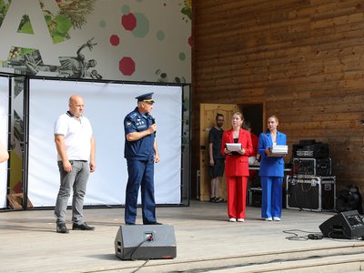 Активно помогаем СВОим