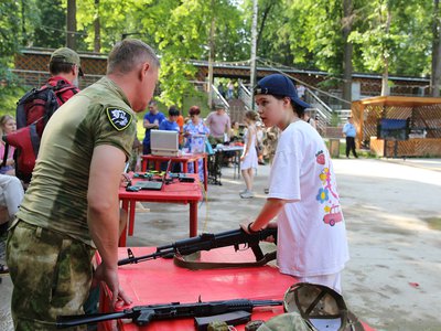 Активно помогаем СВОим