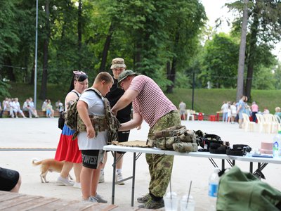 Активно помогаем СВОим