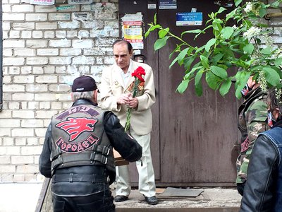Волонтеры #МЫВМЕСТЕ поздравили каждого из 1300 нижегородских ветеранов