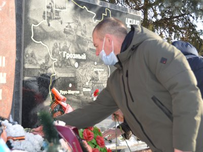 на площади Октябрьской революции прошёл митинг памяти воинов-интернациолистов