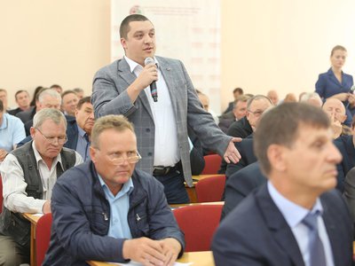 Глеб Никитин намерен ввести выплаты молодым работникам села