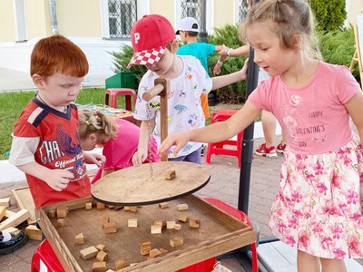 Фестиваль "Город железной розы"