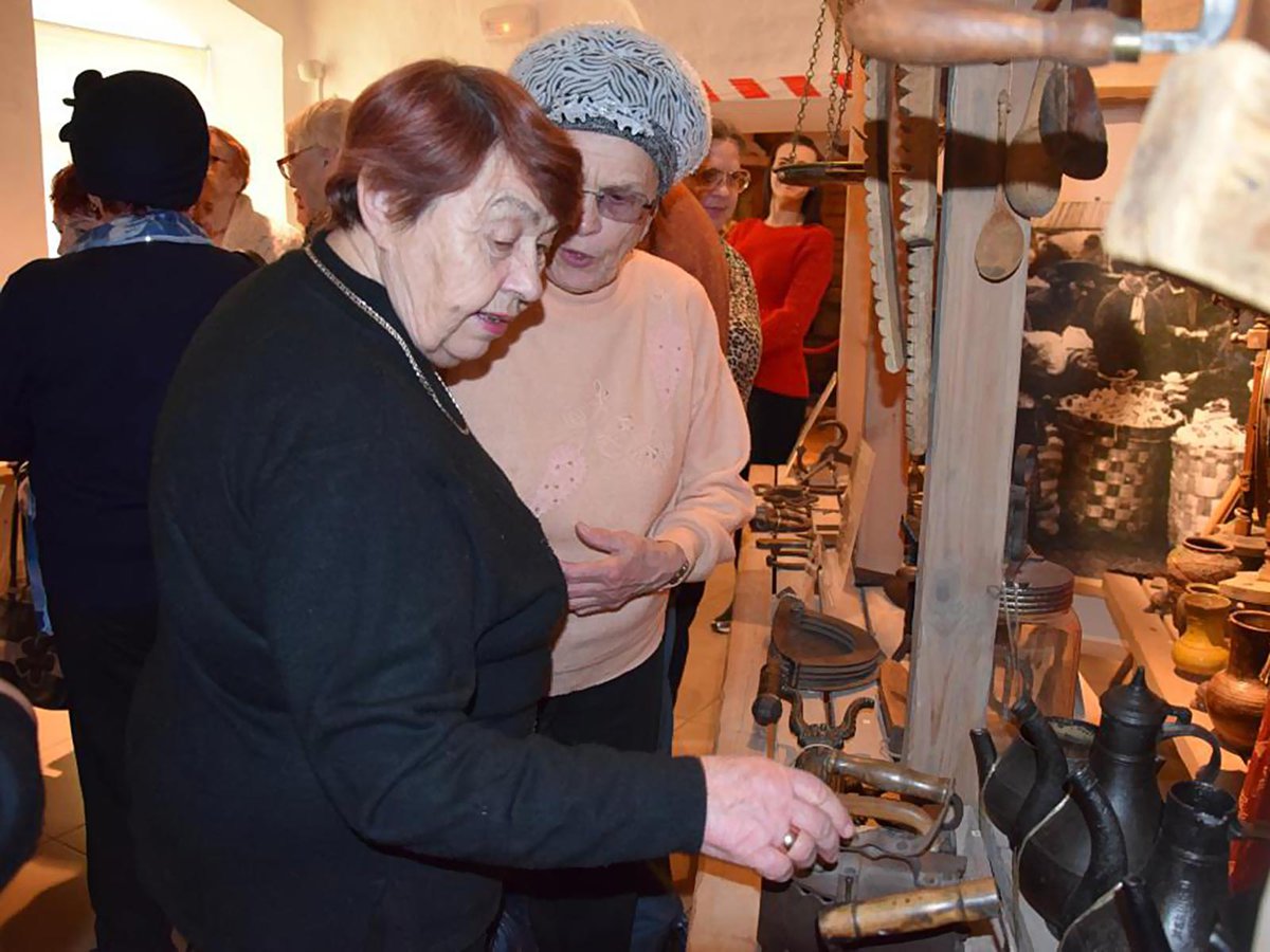 В рамках проекта «Выкса. Доступ есть» музей истории АО «ВМЗ» посетила группа экскурсантов из Навашина (Выкса, 2019 г.)
