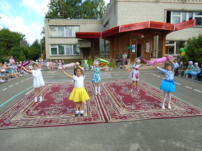 Концертно-конкурсная программа «Лучше всех» в детском саду «Золотая рыбка»