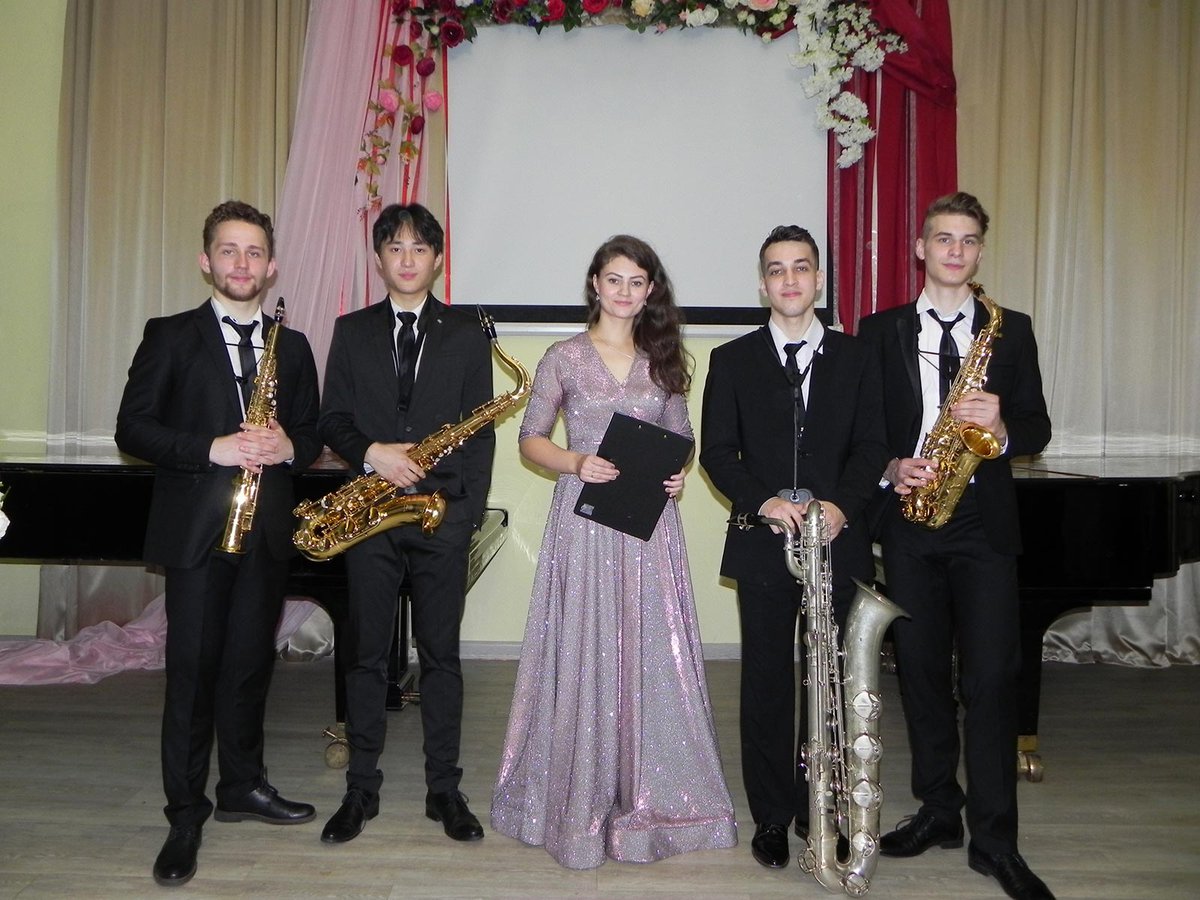 Квартет саксофонистов «Quantum Satis» выступил в детской школе искусств