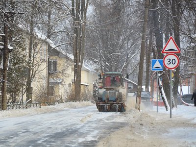 Расчистка дорог от снега (Выкса, 2021 г.)