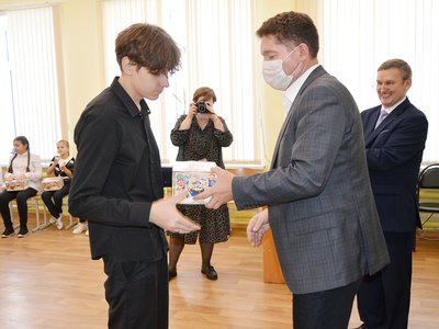 Александр Барыков посетил школу №12 (Выкса, 2021 г.)