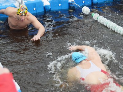 Наталья Костина предупреждает об опасностях зимнего плавания