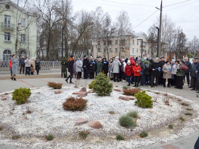 Обновлённую Комсомольскую площадь открыли в Выксе (2019 г.)