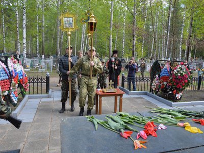 На Северном кладбище прошёл митинг в честь Дня Победы