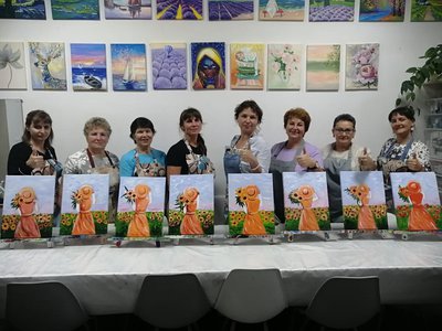 Волонтёры ОМК организовали досуг для пенсионеров Выксы