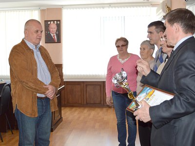 Владимир Кочетков встретился с выксунской командой ветеранов спорта, вернувшихся с Нижегородской областной спартакиады
