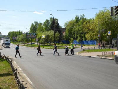 Обновлённое дорожное покрытие на улице Красные Зори (Выкса, 2018 г.)