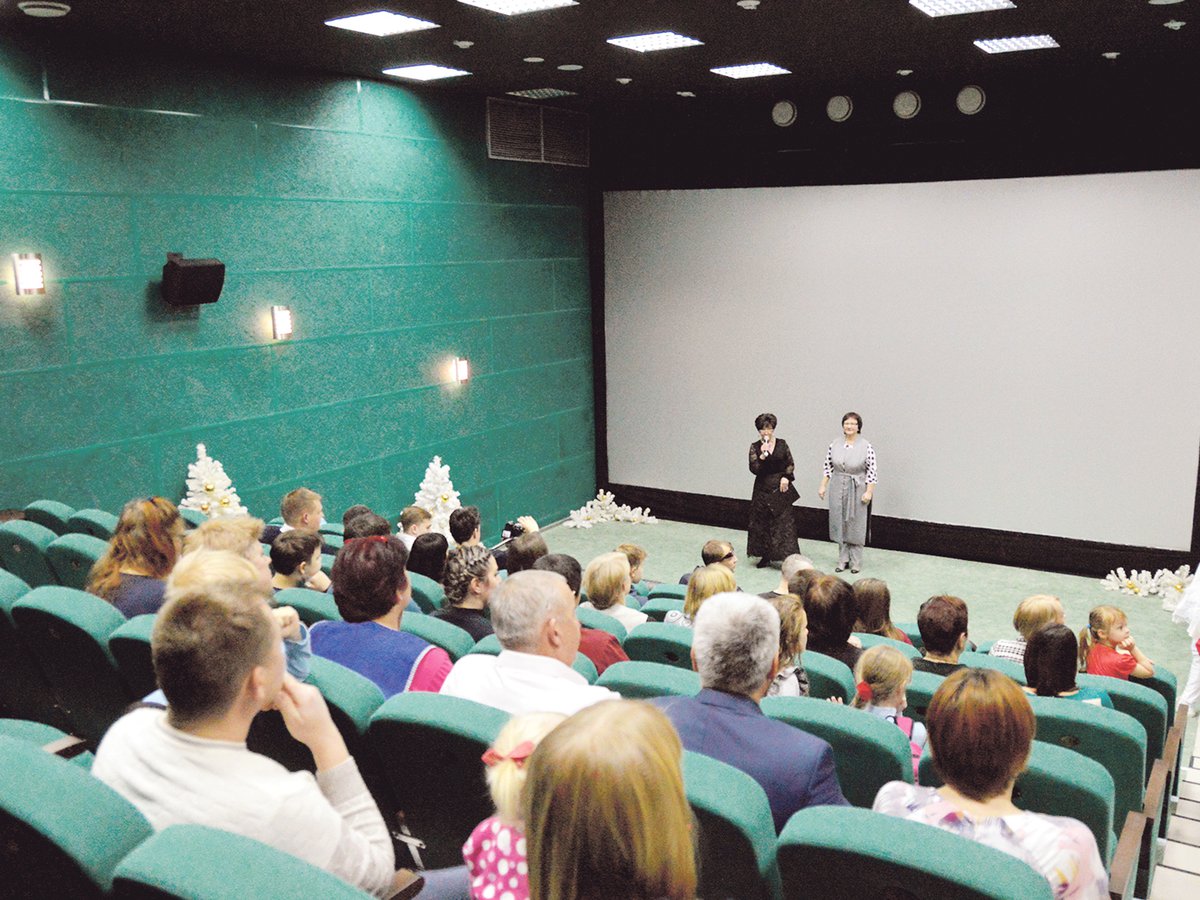 Премьерный показ прошёл в кинозале «Семейный» ФОКа «Баташев Арена»