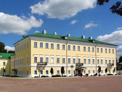 Дом Баташевых оказался одним из семи самых популярных дворцов России