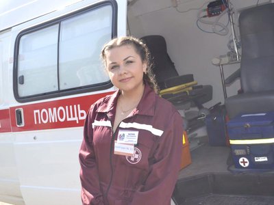#СпасибоВрачам: герой дня – фельдшер скорой помощи Елена Вагина