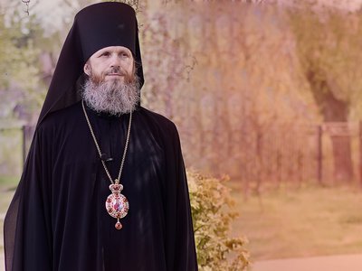 Епископ Варнава призвал выксунцев помнить об уроках истории