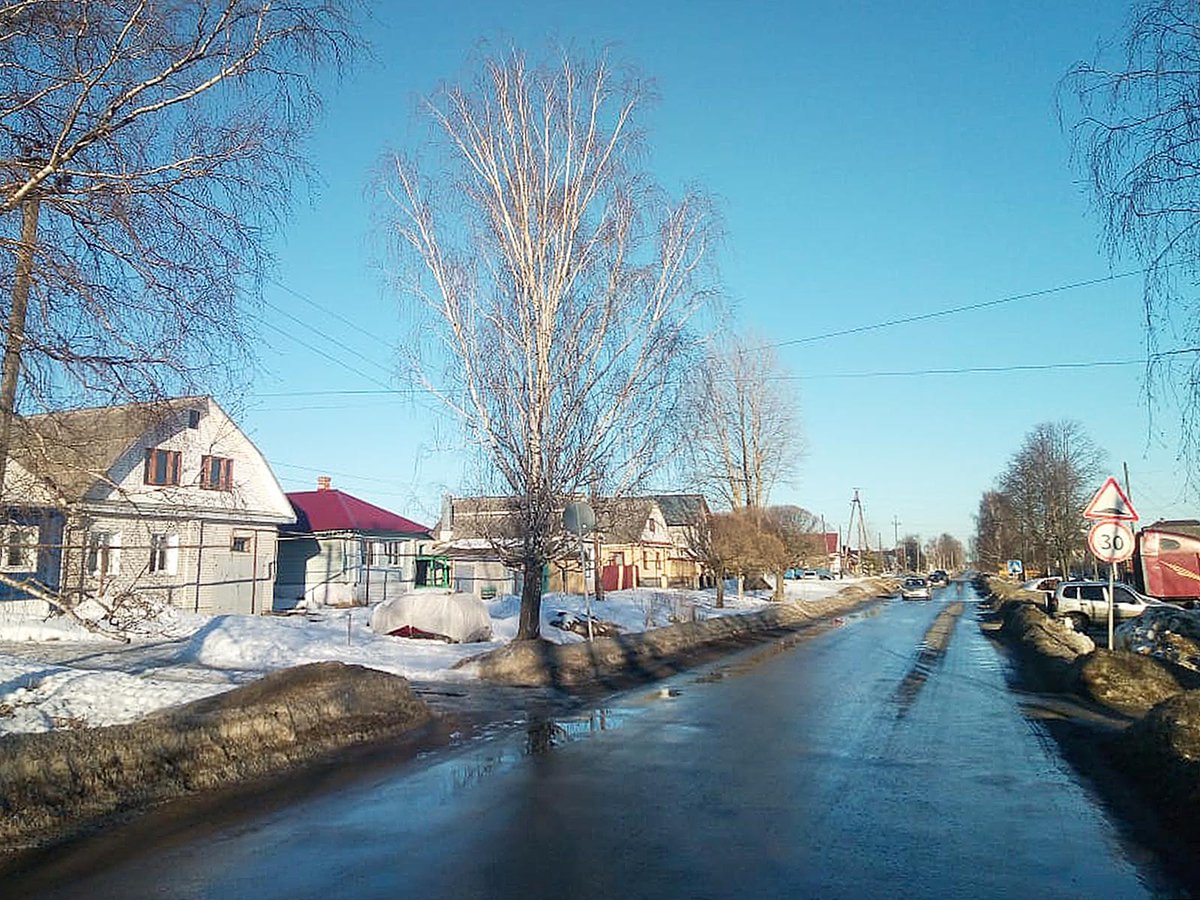 В Мотмосе на улице Советской в этом году построят тротуар