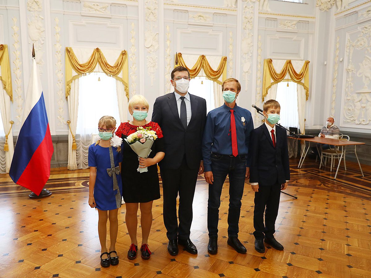 Жители Нижегородской области получили государственные награды из рук губернатора