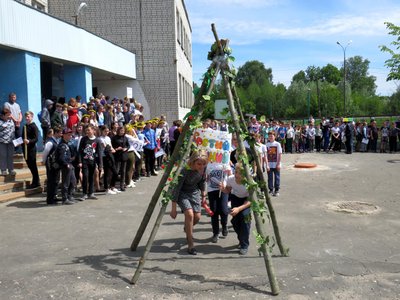 В Мотмосской школе прошёл фестиваль «Русские народные игры»