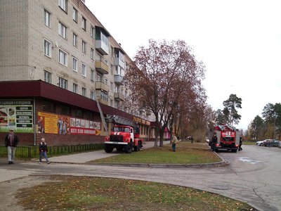 В Выксе эвакуировали многоквартирный дом из-за угрозы распространения огня