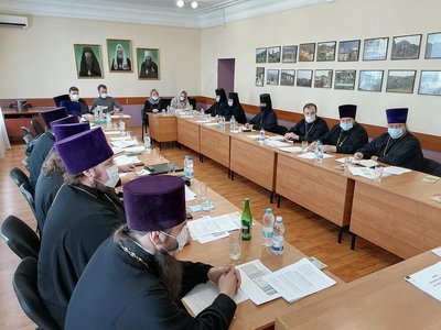 19 февраля в Выксе состоялось первое в новом году собрание благочинных Выксунской епархии (2021 г.)