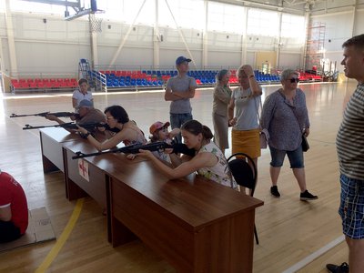 ФОК «Баташев Арена» 8 июня принимал у себя турниры по мини-футболу и стрельбе из электронного оружия.
