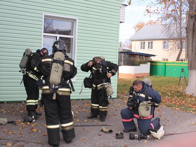 Пожарно-тактические учения прошли в Доме ребёнка и в доме-интернате для граждан пожилого возраста (Выкса, 2018 г.)